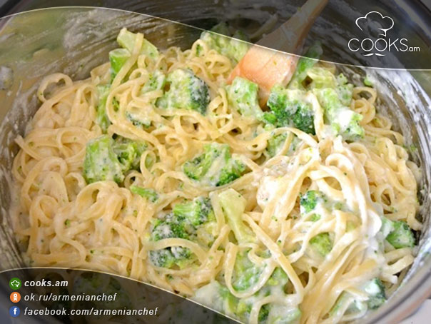 brokoliov-serucqayin-sousov-pasta