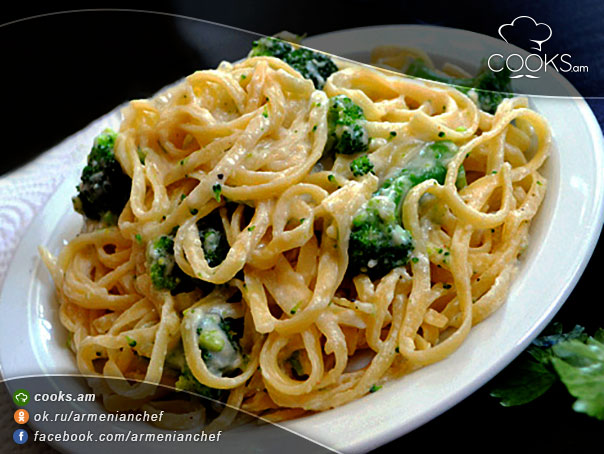brokoliov-serucqayin-sousov-pasta